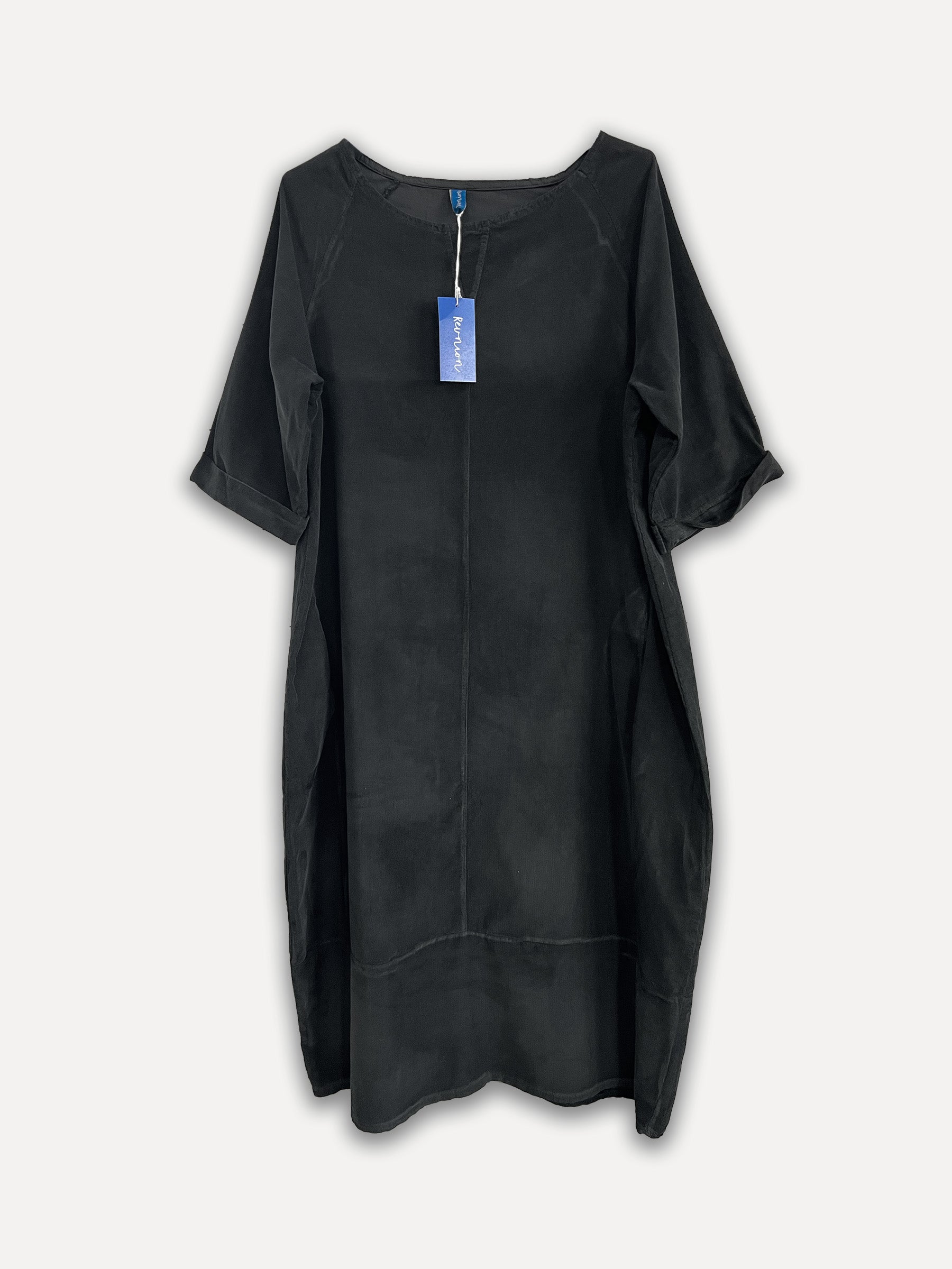 Vestido de cordón de invierno de Perla, negro